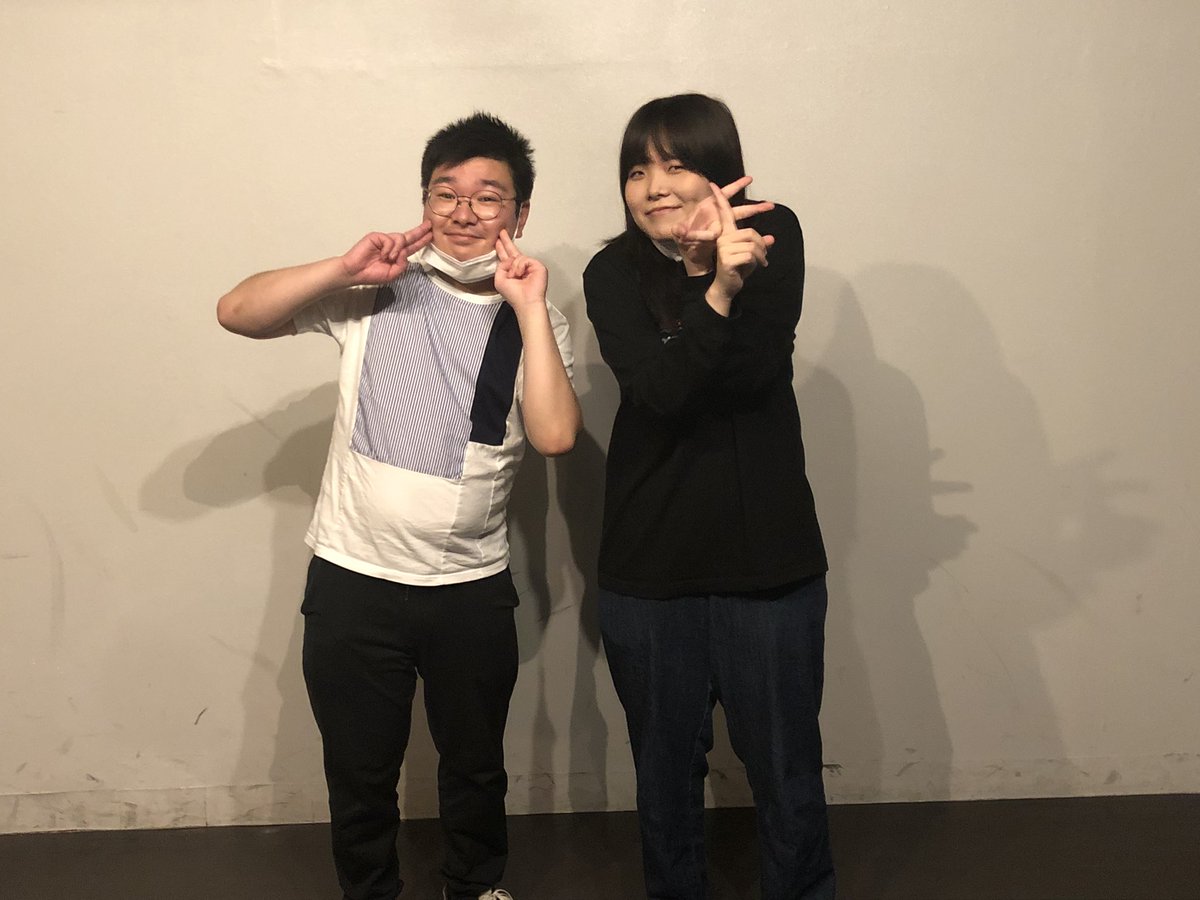 conte_ojisan's tweet photo. オールカマーおじさんありがとうございました！
優勝はカワタとざわおさん、ウンプテンプさんの二組！
音響トラブルがあったのに2位だった前川正樹さんも勝ち上がりです！

写真は撮りそびれてカワタとざわおさんのみです！M-1ユニット！ https://t.co/aFfbdMuBu8