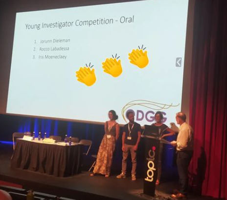 ForNaLab's tweet photo. Our #grassland nerds received prices at #edgg! 🌻
Jorunn Dieleman and @iris_moeneclaey for their presentations 👏
Ellen Devrieze for her poster 👏
Wauw congrats! 🎉🥳 https://t.co/fnl235jSBm