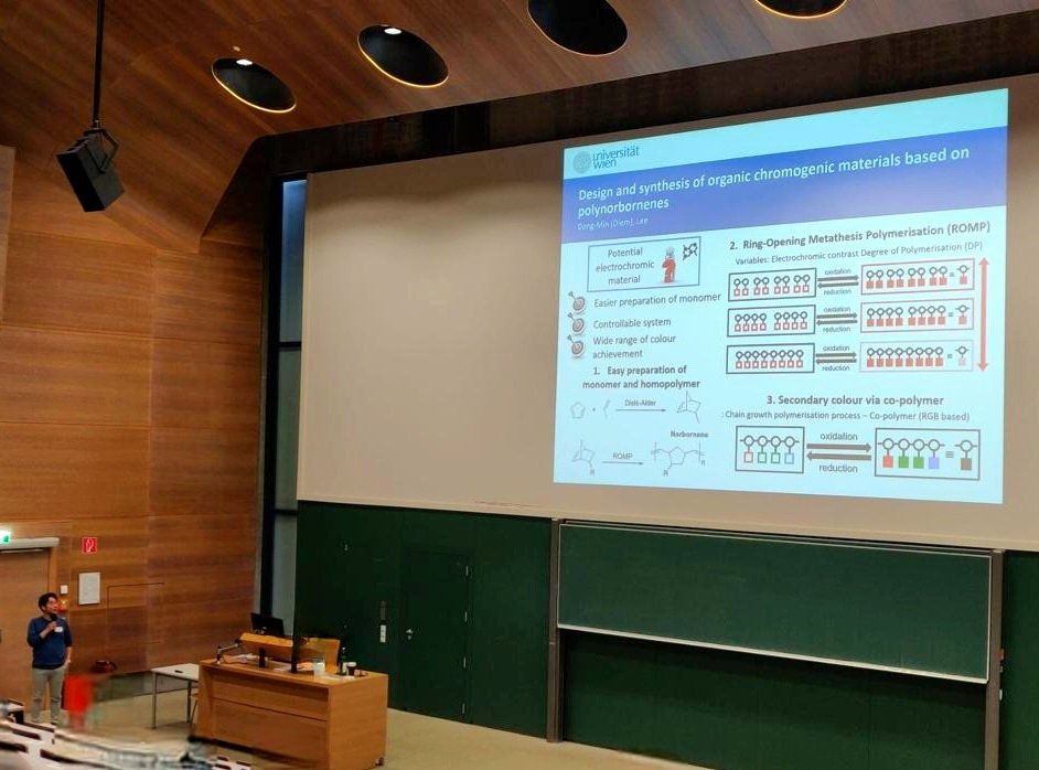 Dong Min Lee ESR 6 in CHARISMA project presented his PhD work during the 2nd DoSChem University Symposium 2022 with a flash poster presentation.