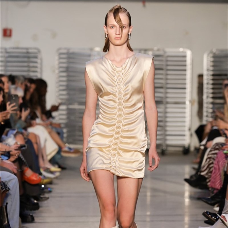 designscene's tweet photo. #SvitlanaBevza celebrates her homeland Ukraine for the #Bevza SS23 Collection #NYFW