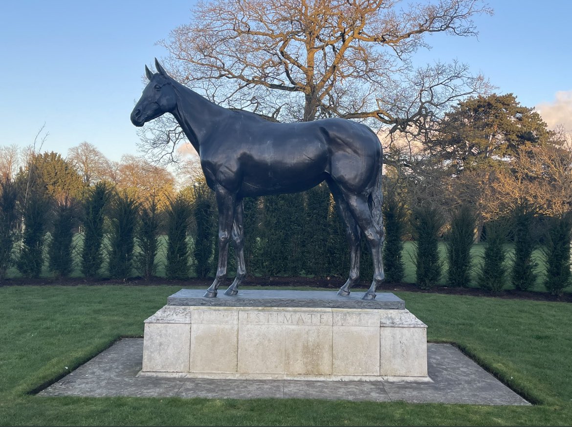 VitruvianB's tweet photo. Even the most minute design detail at The Royal Studs is unmatched🏛

V. privileged to have been invited to Sandringham✨Royal Applause accounts for Acclamation, Dark Angel, Mehmas and more latterly FYSs Blue Point &amp; Eqtidaar

She influenced all in her orbit✨👑

#HMTheQueen #RIP https://t.co/YUgZ2nZsdw
