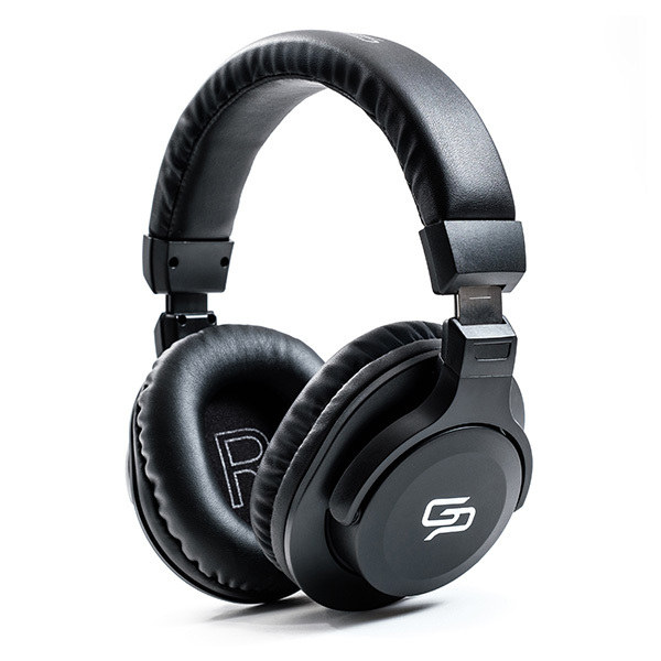 e_earphone's tweet photo. 【#ヘッドホン】
#GRANPRO「GP-0050 V1」￥3,980-税込

✅大口径40MMドライバーで迫力のある低音
✅重量たったの235gで、長時間の使用にも
✅長さの違う接続ケーブル2本、変換プラグ付属
✅安心の3年保証

▼商品ページはこちら
https://t.co/LnejImNMdV https://t.co/Lmyo1txKGu
