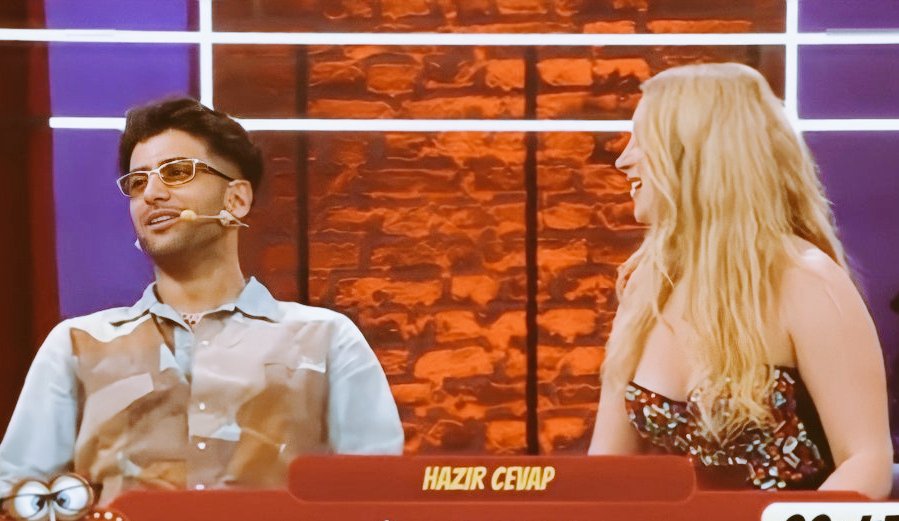 paradisply's tweet photo. İmkânsız gibi görünen
Bu mesele

Girdi aklıma her gece

#HayMen  #HayalKöseoğlu #Reynmen https://t.co/uN6vX5o5hx