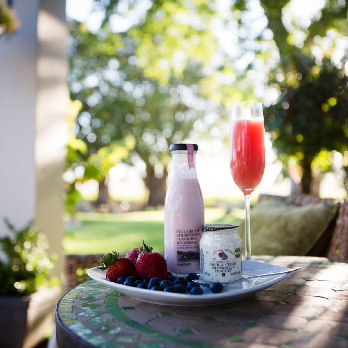 A stay at The Manor House is a wonderful way to get away from it all for a little while!  Indulge in luxury and comfort with friends &amp; family, nestled between the lush green vineyards of Doran Vineyards Estate in Paarl. Book directly online at book.nightsbridge.com/33253
