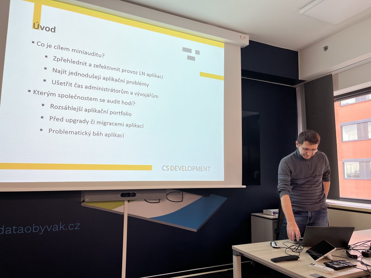 danvrana's tweet photo. Domino Workshop v plném proudu. Debugging LN aplikací pomocí sledování NRCP komunikace od @danvrana, teď Domino Server Tools od Miloše Franty, následované zálohováním nástroji IBM od @BlahaOndrej a zakončené Domino Restyle od @petr_kunc. https://t.co/1Kp805Rh5O
