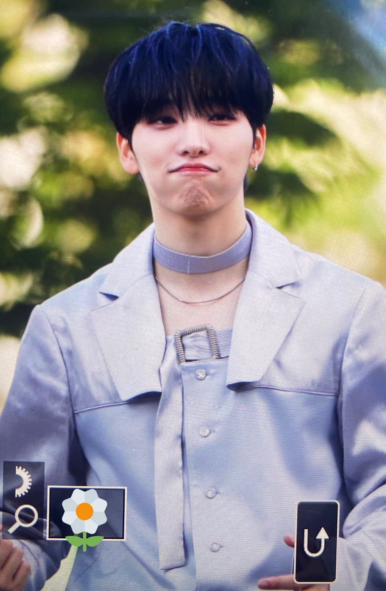 BD96_'s tweet photo. 220920✿더쇼 미팬
#oneus #원어스 #seoho #서호 #이서호 #ソホ 귀여워 다람쥐 같아🫣❤️ https://t.co/v1aCcMM5pZ