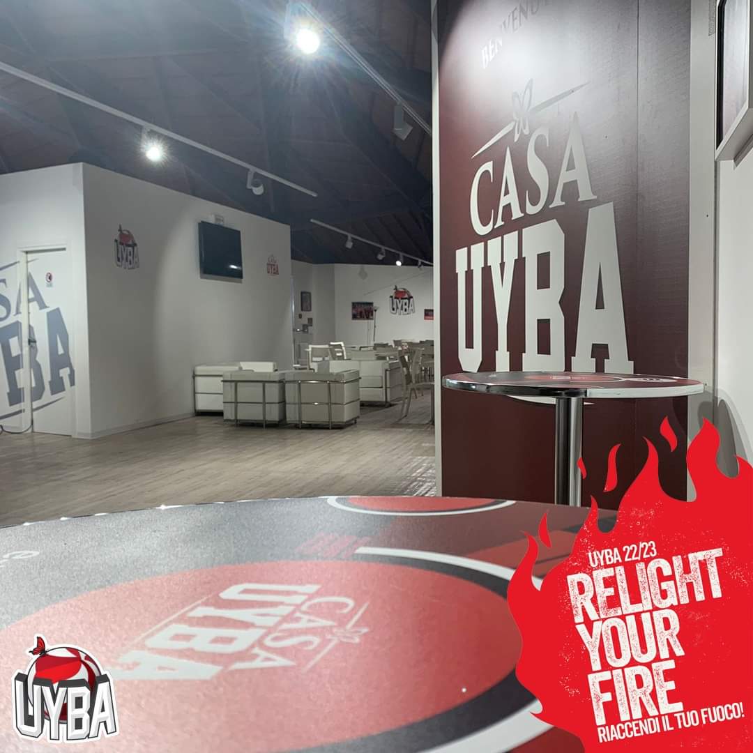 UYBAvolley's tweet photo. 💫 Hai pensato ad un abbonamento SUPER-VIP?
🏟️ Per te l'hospitality di CASA-UYBA, ma non solo!
🎫 Tessera all-inclusive
🚪 Ingresso dedicato
🅿️ Parcheggio riservato
👕 Maglia UYBA autografata
✨ Partecipazione ad un evento esclusivo
#RelightYourFire #Riaccendiiltuofuoco https://t.co/DIvUc5RTOh