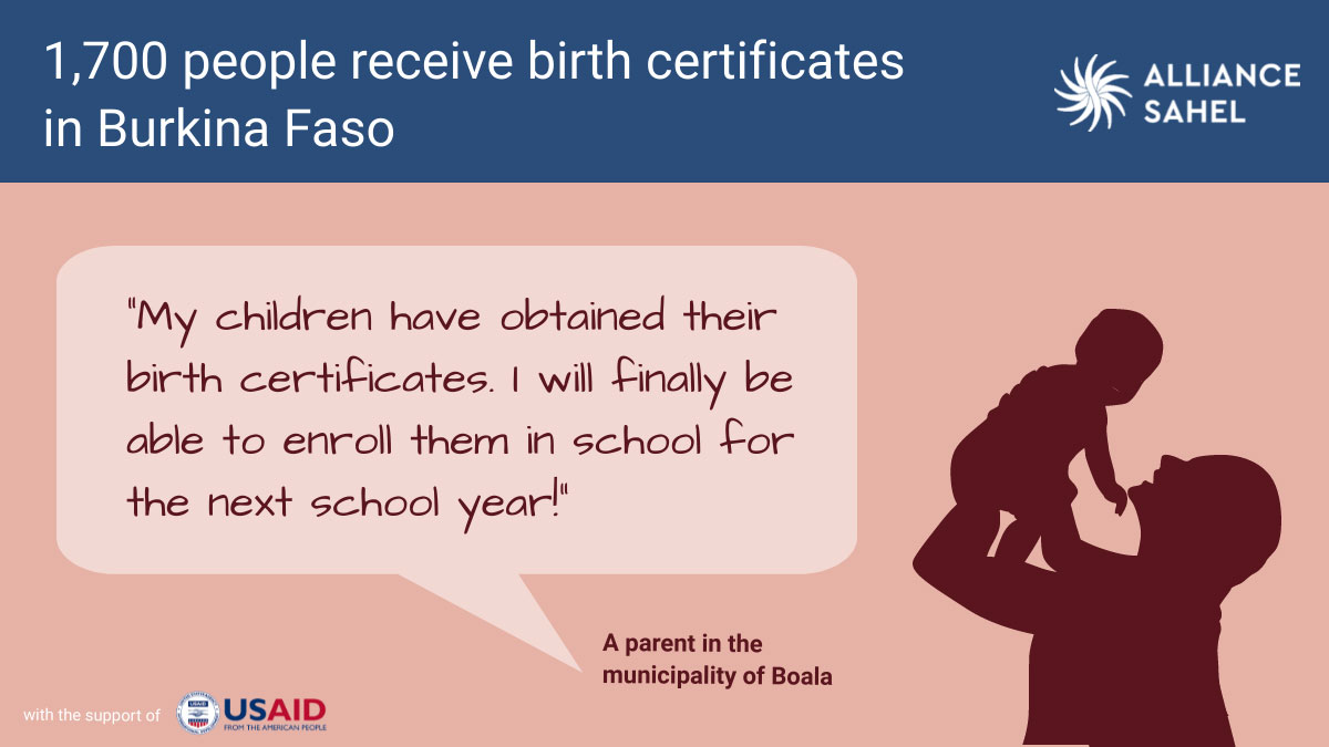 📃In #BurkinaFaso, 1700 people have received birth certificates, which has a direct impact on their lives: 'I will finally be able to enroll my children in school for the next school year!' This action is supported by @USAID. More about #USAID in 🇧🇫: bit.ly/3RLh2A3