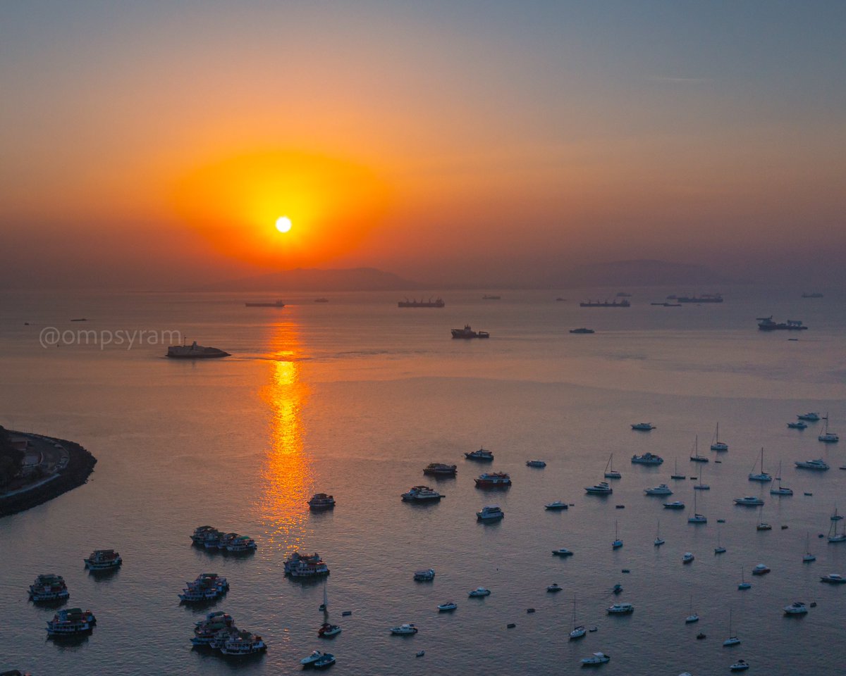 ompsyram's tweet photo. I took some photos of Mumbai during Sunrise 
Sunrise and City Photography https://t.co/PLUzgFJGox