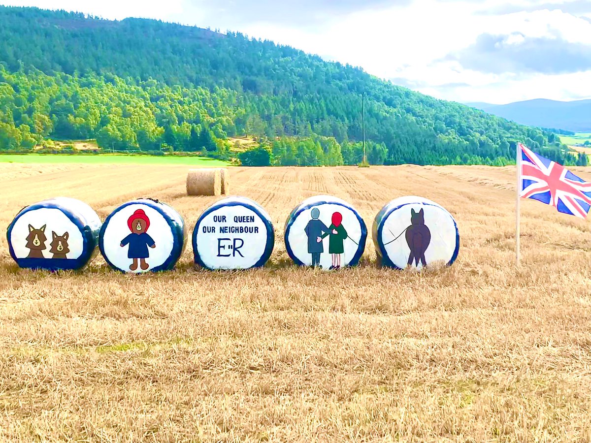 DrJennaRoss's tweet photo. #QueenElizabethIIMemorial #MuickandSandy #emmathepony #PaddingtonBear #GrampianMountains #RoyalDeeside #Aberdeenshire #QueensView #Tarland @RoyalCentral @RoyalFamily @ClarenceHouse @KensingtonRoyal @Balmoral_Castle https://t.co/FYmZs0k0rE