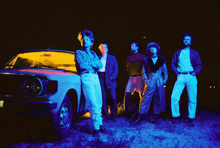 Good things are coming your way! You just have to wait a little more longer 😏
.
.
📸 @philinevandenhul