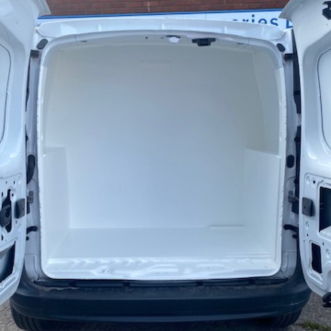 vehicleaccltd's tweet image. BEFORE &amp;amp; AFTER! – This Mercedes Citan came in for 
Speedliner as well as Ply lining and a range of lighting.
03332007244 / sales@vehicle-accessories.net
Call or email us now for a FREE quote!
 #vehicleaccessories #speedliner #speedlining #vanspeedliner #plylining #ovengleamers