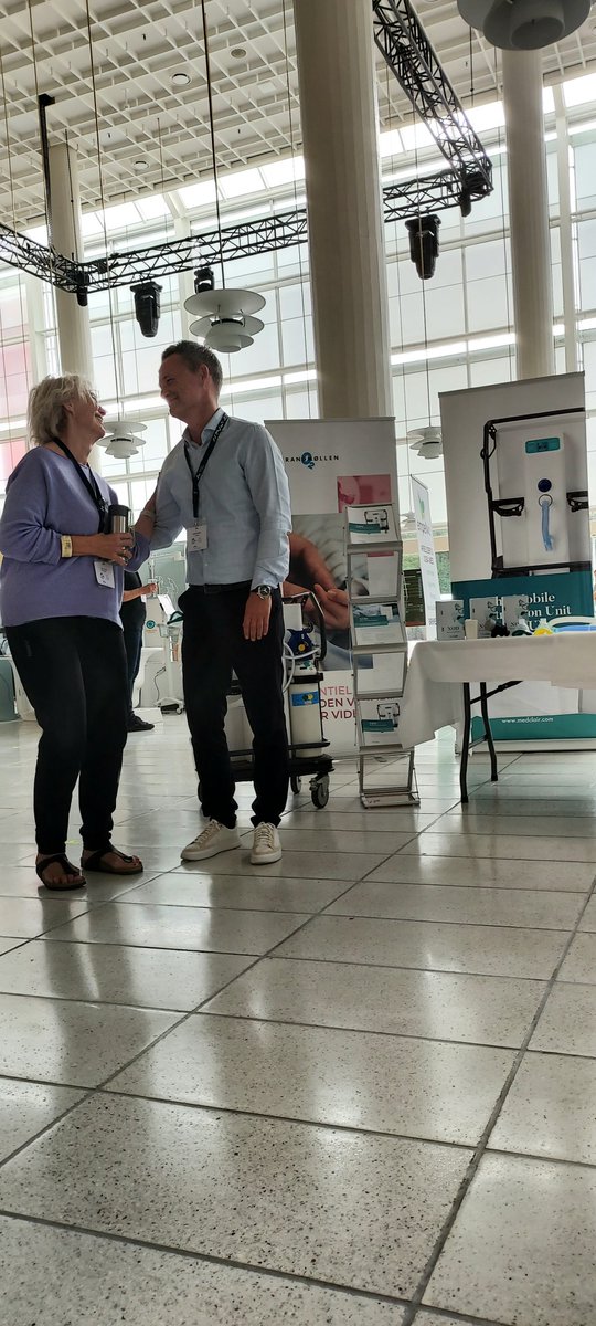 JannikJensen9's tweet photo. 😃Fantastic Conference in🇩🇰 #NLBC2022 562 delegates from 39 countries all with the interest in normal labour and birth🫄Huge interest in pain &amp; combining nitrous oxide &amp; labor in water🛀Great meeting so many amazing midwifes🙏Thank you for the invitation &amp; company🧑‍🤝‍🧑🧑‍🤝‍🧑#midwifery https://t.co/zUfNoV7Hx2