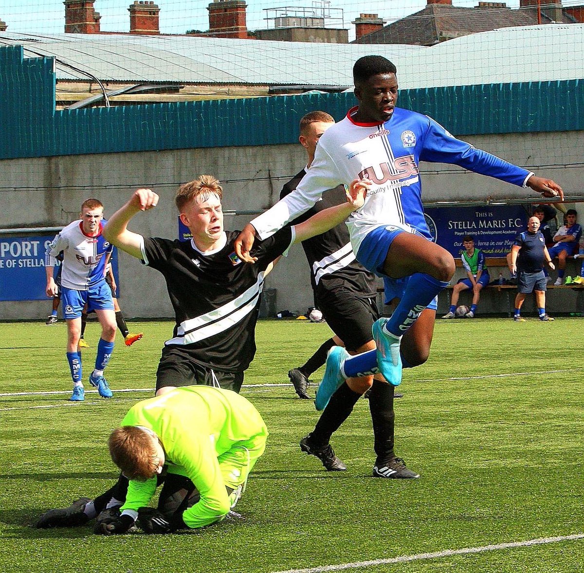 StellaMarisFC's tweet photo. 18 Premier Action Shots πΈ
Our 18s took on @TempleogueUtd @DublinPortCo Stadium
Photos @manc4life π₯πΈ
#wearestella #smfc #develop #learn #matchaction #stellamatchdays https://t.co/qwwXV3i8yS