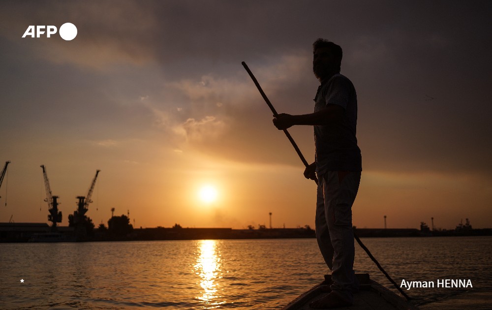 Today the Tigris river is dying.

Human activity and climate change have choked its once mighty flow through #Iraq, where -- with its twin river the Euphrates -- it made Mesopotamia a cradle of civilisation thousands of years ago.

bit.ly/3DzKdCB