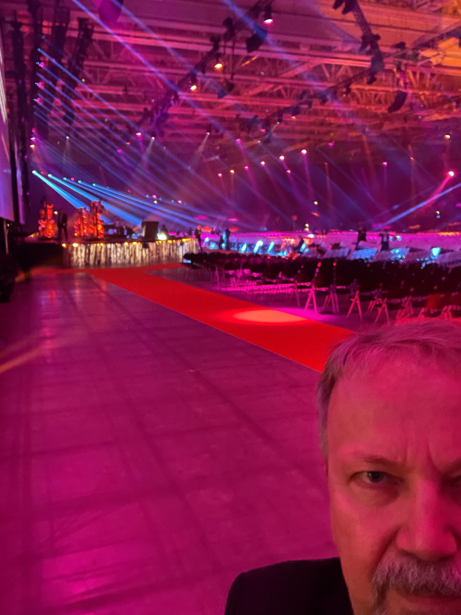 MerilainenTuomo's tweet photo. Nordic Business Forum about to begin 😊 #NBForum https://t.co/3oG1zNFXxv