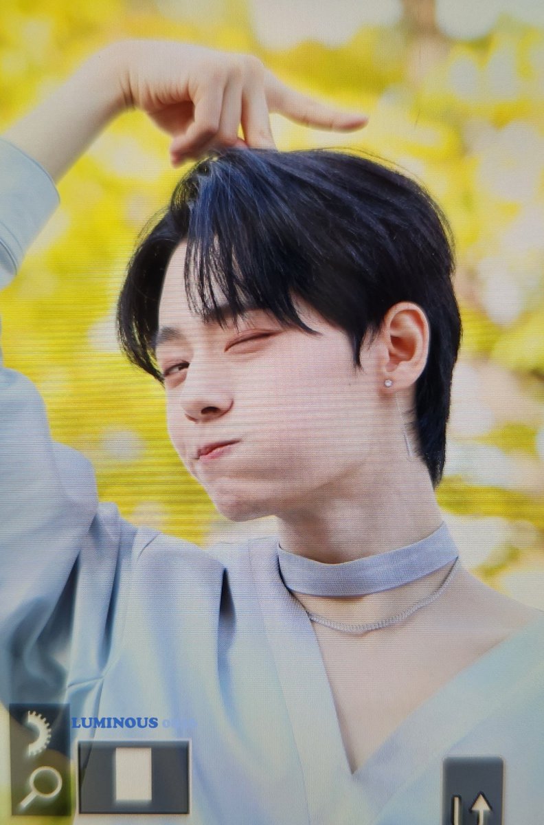 luminous0826's tweet photo. 220920
체리피스🍒
#환웅 #HWANWOONG #원어스 #ONEUS #ファヌン https://t.co/DDOogw8Xxw