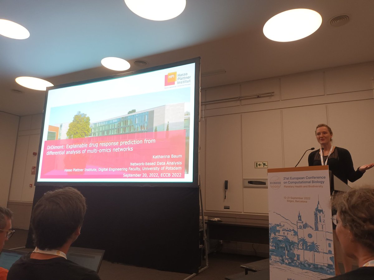 RenardLab's tweet photo. Katharina Baum is presenting DrDimont right now in the #ECCB2022 #systems track! Come by to see how to use multi-omics networks for explainable differential drug response prediction!  @HPI_DE https://t.co/ZDeccILDTp