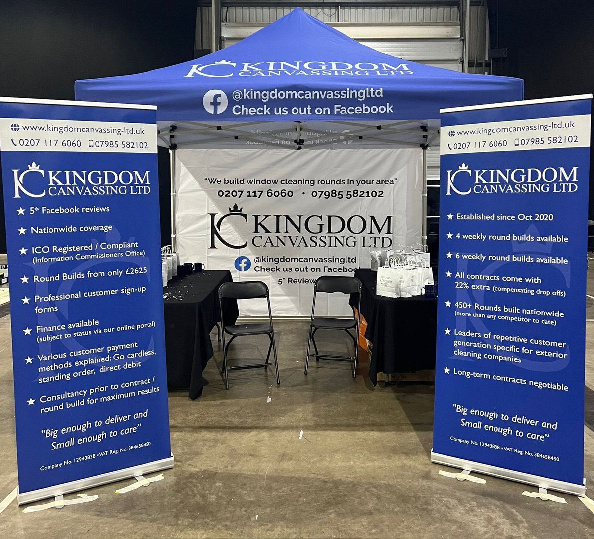 Powlsons1's tweet photo. A few photos from one of our amazing clients showing some of the products we produced for an exhibition including: Gazebo, pull up banners, pens, mugs, bags, trolley coin key rings, flyers. #exhibitions #largeformatprinting #digitalprinting #design #banners #flyers #mugs #pullup https://t.co/IE6rkuL8Jn