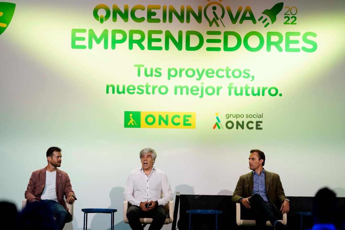 "La innovación accesible es positiva y útil para todos, no sólo para personas con discapacidad". 

Panel con David Fernández <a href="/Inbenta_es/">Inbenta España</a> y Miguel Antonio @BiometricVox, startups ganadoras de la edición anterior del reto #ONCEInnova

Modera Cristian Sainz de Marles <a href="/asrilat/">Cristian Sainz</a>