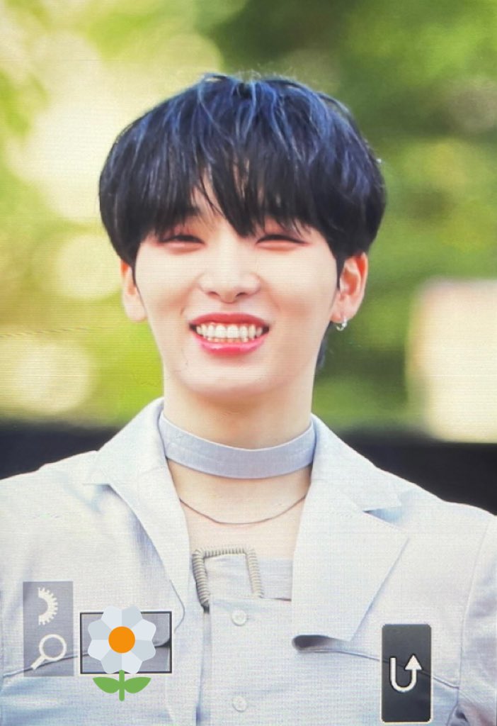 BD96_'s tweet photo. 220920✿더쇼 미팬
#oneus #원어스 #seoho #서호 #이서호 #ソホ 넘 이뽀🥹🤍✨✨✨ https://t.co/eDdkb1EliD