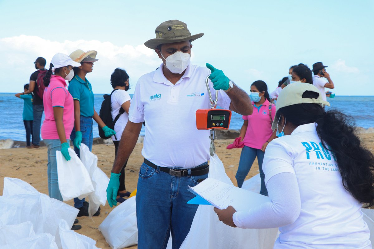 NCPCSL's tweet photo. NCPC, Sri Lanka organized another beach clean-up activity to commemorate International Coastal Clean up day which falls on September 17th. The beach clean-up was collaborated by Centre for beach clean up and Parley Sri Lanka as a part of EU Switch Asia funded PROMISE project. https://t.co/ldH4s8pTLv
