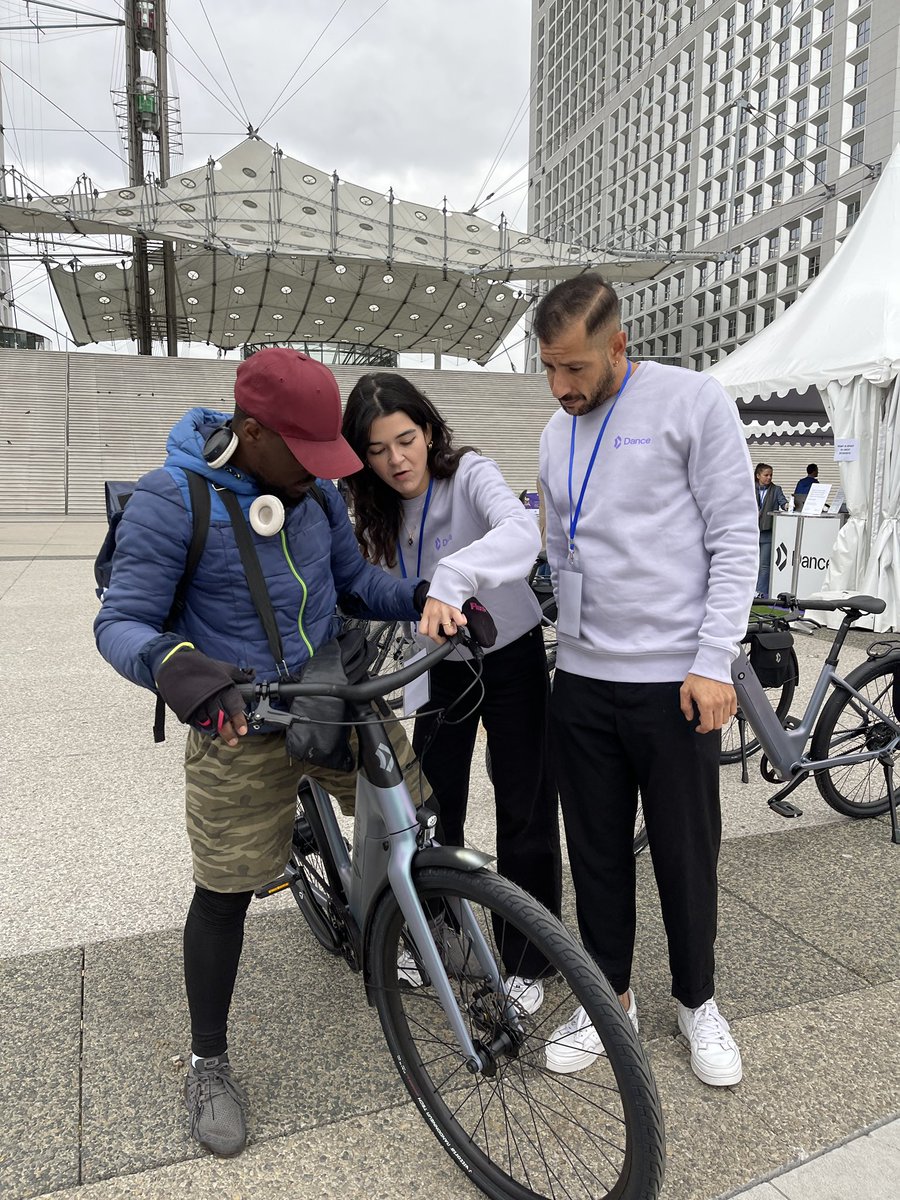 mobilitymakers's tweet photo. Come see us and @ridewithdance at Paris La Défense BikeToWork @biketoworkinfo 💜 Get to try their awesome bikes and other exciting activities ✨

@ParisLaDefense #paris #bikes #ridewithdance #bicycle https://t.co/jLNEofjWvv