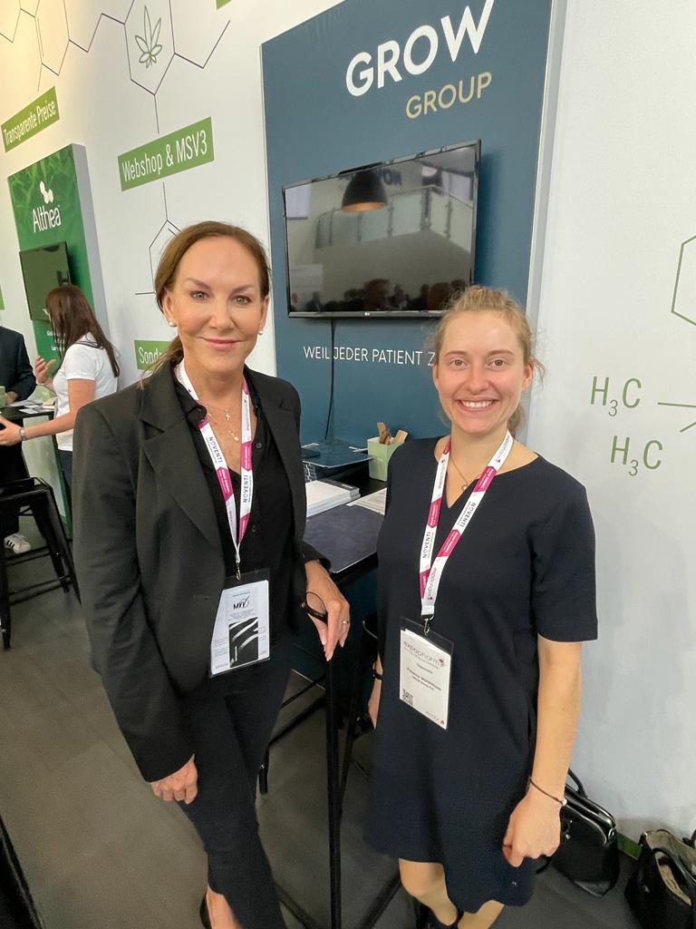 GrowGroupLtd's tweet photo. 🧪 Hallo, #Expopharm! Last week, our GROW Germany team were at Europe's largest #pharmaceutical trade fair🩺

We were set up at Halle B2, Stand A19 in the @NimbusHealthGER booth. It was great to have a chat over coffee about the exciting work of GROW Germany! 🇩🇪 #medicalcannabis https://t.co/5alkB0Svbr