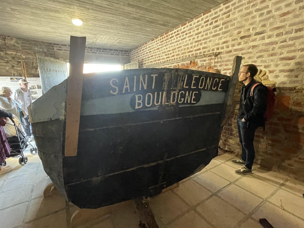 Le saint-Léonce a retrouvé son port d’attache, au Fort d’Ambleteuse. Le dernier flobart en bois des chantiers Libert de Boulogne va couler une retraite tranquille.