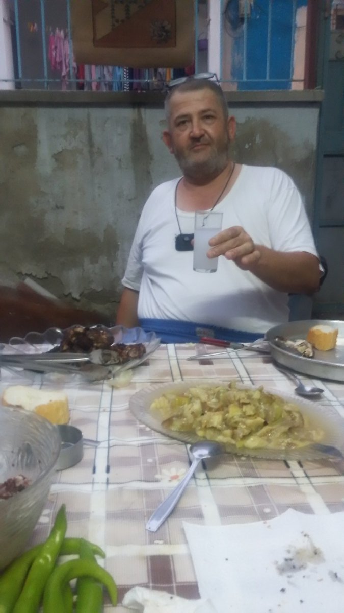 delikaptan82's tweet photo. Denizliden Kilolu göbekli olgun aktifim varmı takılacak genç parlak pasif varsa msj atabilir ev var 0536 911 26 04 https://t.co/yVNR8GubQG