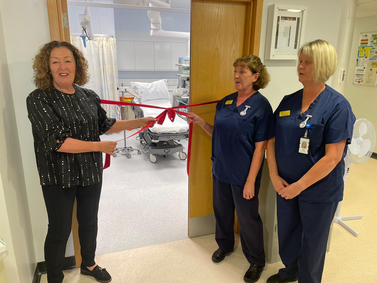 This morning I’ve had the pleasure of opening our new #endoscopy room - opening up much needed additional capacity for our patients and significantly improving our ability to train clinical staff across the region. Thank you to all who have made it possible 🙏