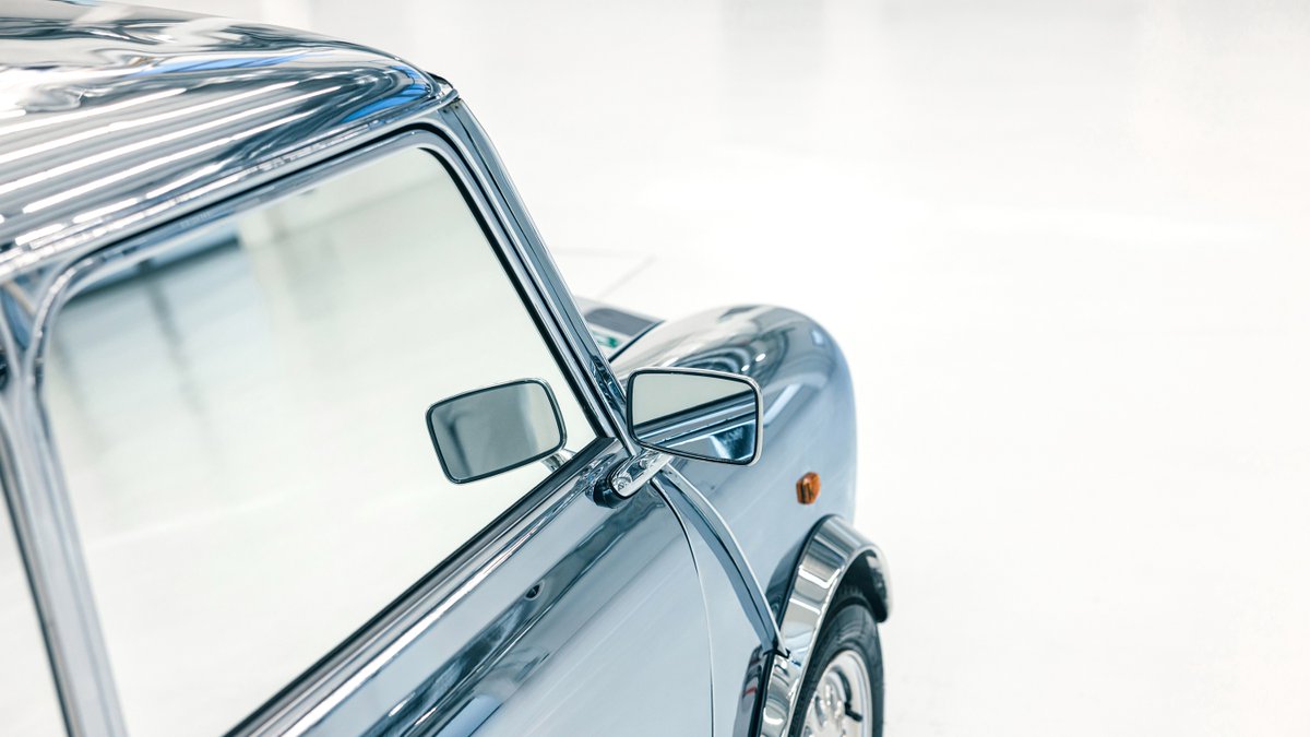 MINI's tweet image. Mirror mirror on the Mini…
Where would be the best place to drive the Designer Mini David Bowie? 🪞

Our 40th Birthday present, designed by David Bowie was wrapped in chrome to reflect its surroundings.

Discover more: bit.ly/3PIy3JY 

#ClassicMini #MINI #MINIIcons