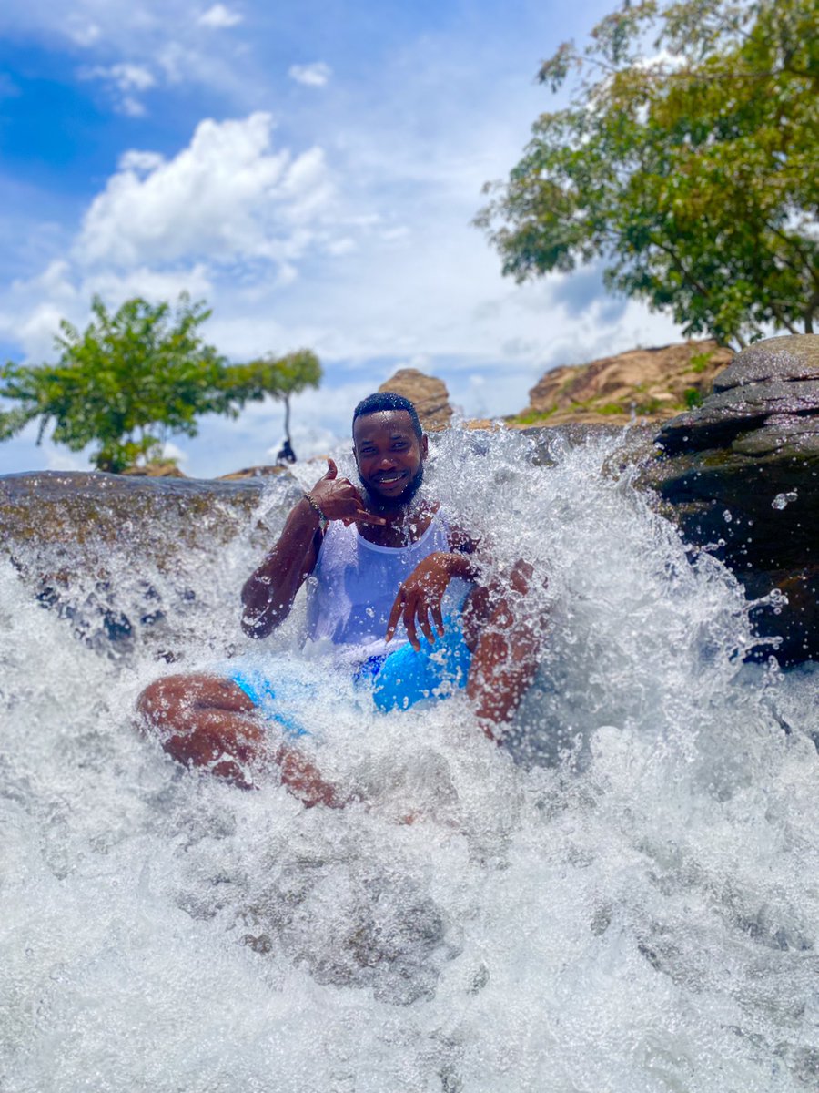 HammySemambo's tweet photo. The water thing @NightSafaris https://t.co/SWzdlz6uq4