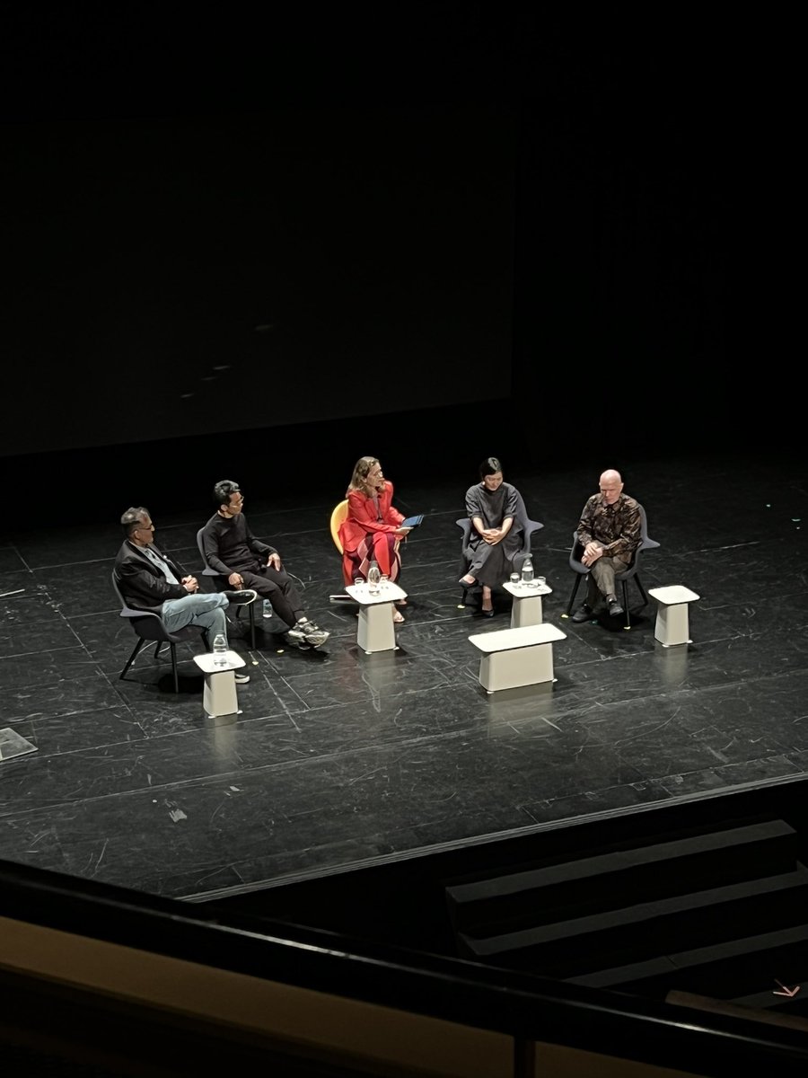 vroniranner's tweet photo. Can we treat aesthetics as being less concerned with beauty and elegance but more about accounting for the marginal and the ugly? @_StephenCairns #halalsoldierfly #halalornothalalthatisthequestion #researchquestionsareimportant #designfutures @curiousoctopus #singaporedesignweek https://t.co/4kdPsja47U