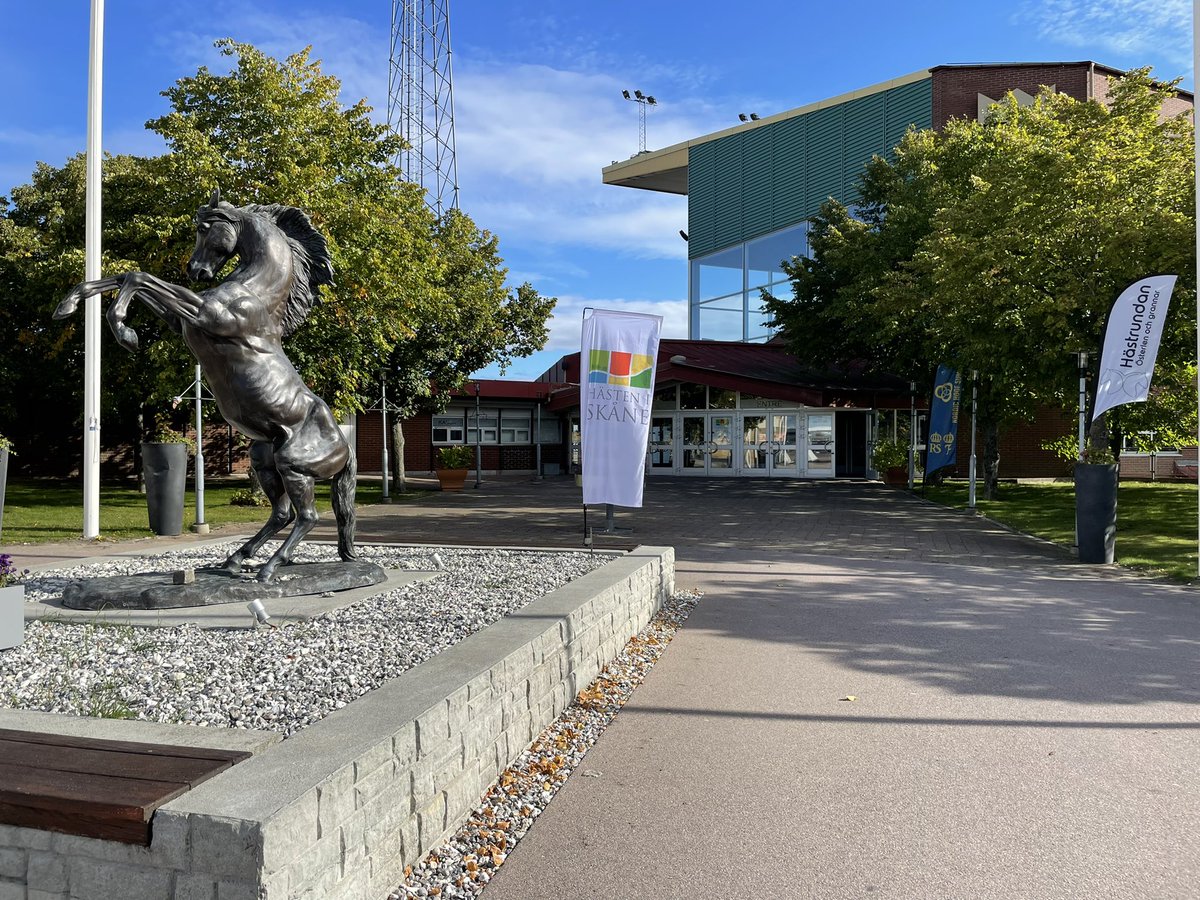 Skånsk hästnäringsdag <a href="/Jagersro/">Jägersro Trav</a> idag! <a href="/Alnarp_partner/">SLU Partnerskap Alnarp</a> @_SLU <a href="/hasteniskane/">Hasten i Skåne</a> #horses