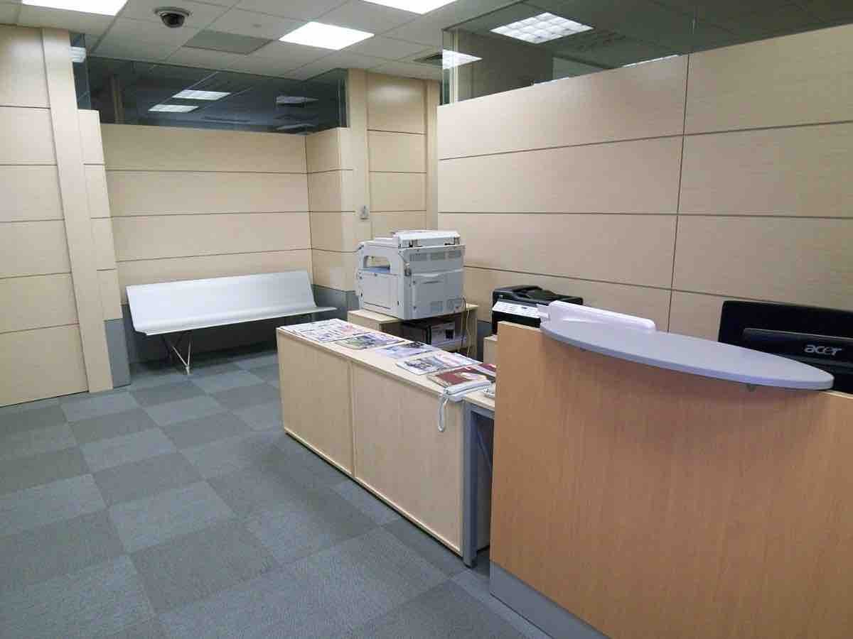 oficinasYA's tweet photo. ¿Necesitas un espacio para trabajar en la zona norte de #Madrid? ¡Te esperamos en nuestro centro de San Sebastián de los Reyes!
✅ Reuniones empresariales
✅ #Despachos privados
💻 Última tecnología para eventos de calidad óptima
#coworking #empresa #pymes https://t.co/40FioP1EVv