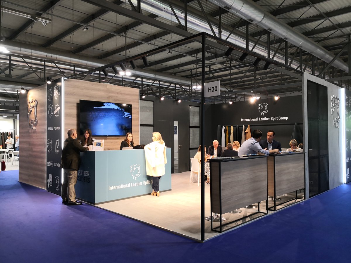 LeatherInsiders's tweet photo. Lineapelle Day 1:
The International Leather Split Group is waiting for you at Pad 11 - G29-H30! #splitgroup #hides #split #Lineapelle #fair #leather #leatherfair https://t.co/TJjEPsYdob