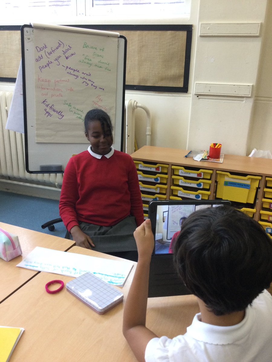 LarkHallPrimary's tweet photo. #lhwaterloo making public service announcements about online safety #lhcomputing #lhstu #lhuecl #communication https://t.co/bX7dud60Ay