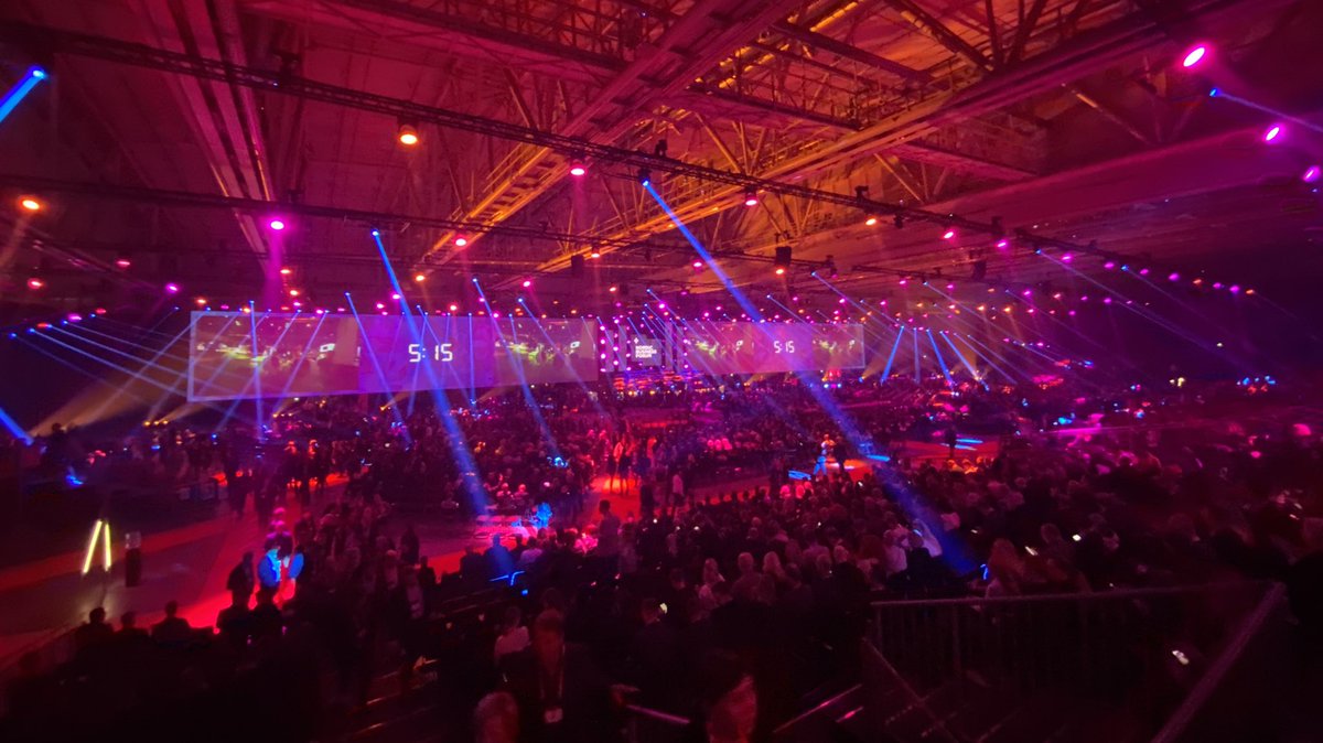 minnavaltari's tweet photo. Kolmen vuoden tauon jälkeen taas Nordic Business Forumissa! Innolla odotan inspiroivia päiviä 🤩 #nbforum #nbforum2022 https://t.co/hQj8HRt3Ap