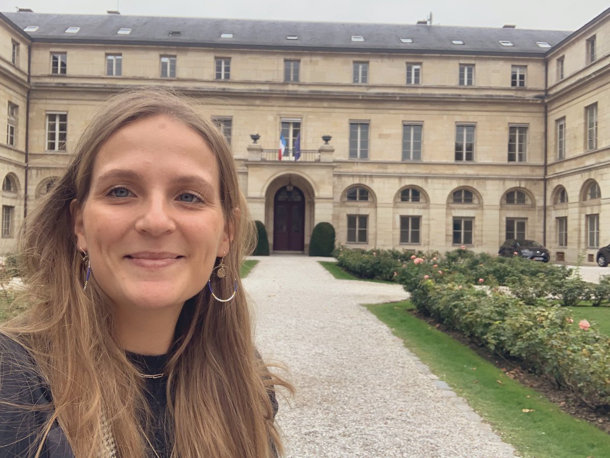 EdtechFrance's tweet image. Passage au Ministère @sup_recherche ce matin sous le ciel gris ☔️ pour parler #innovation #numerique et relations #Edtech et Universités 💪🔥 
Merci à @JakymiwClement pour son accueil !
#Sup #MESR #Filière #TeamFrance