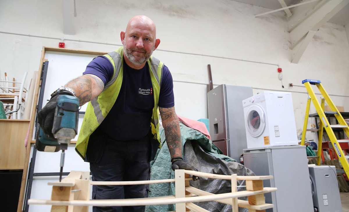 Our Re-use Centre is here to help residents in need of essential household appliances 🔌📺

Essential goods that are left behind at a property or are no longer needed are collected, refurbished, and delivered to residents facing hardship for free. 

#RecycleWeek