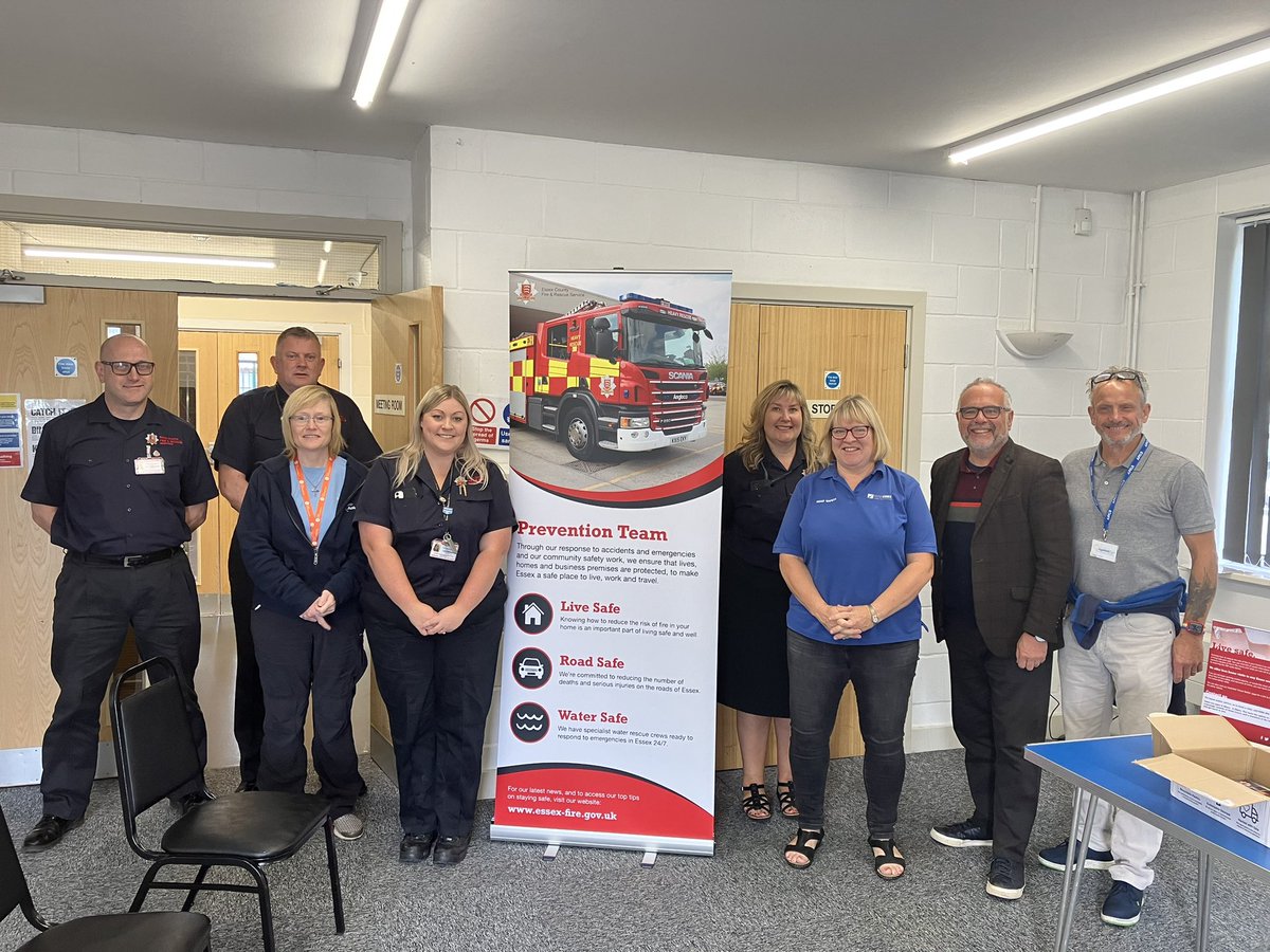 Tim4Labour's tweet photo. Briefing with @ECFRS in Greenstead today giving fire & safety advice and doing free checks and smoke alarms. Please give them a warm welcome. https://t.co/eWyvupjGi0