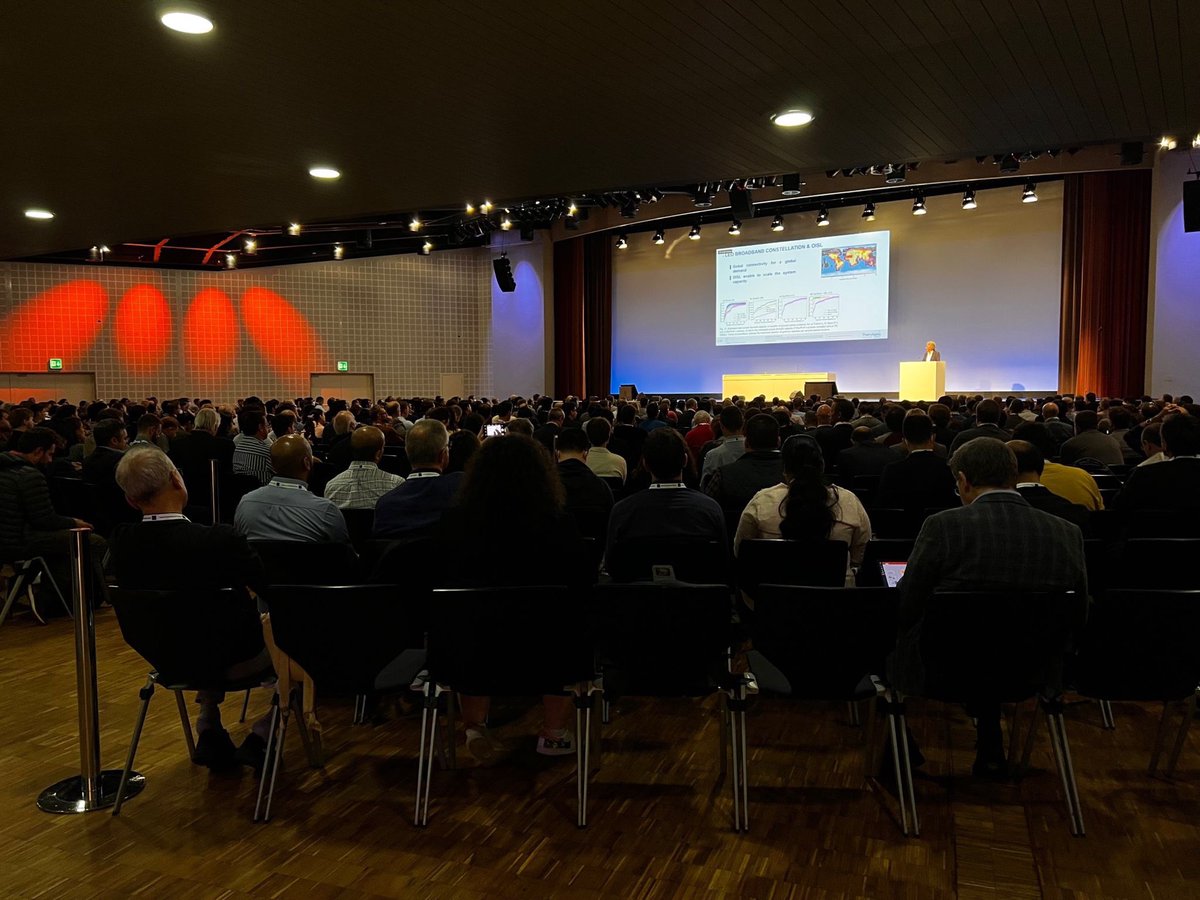 MesseandCongressCenterBasel tweet media