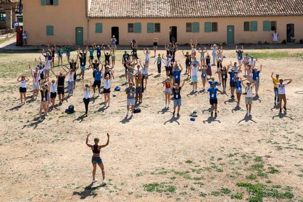 CannesIsUp's tweet photo. La Zumba a fait une entrée fracassante sur le DDA5 🕺
Un grand merci à Fabienne Camara fondatrice de Mission 360 qui a su motiver nos participants autour d’une animation Zumba dans le cadre magnifique.🥳
#StartupSummit #FrenchTech #DDA5 #Cannesisup #Zumba https://t.co/vVTlv9nCA0