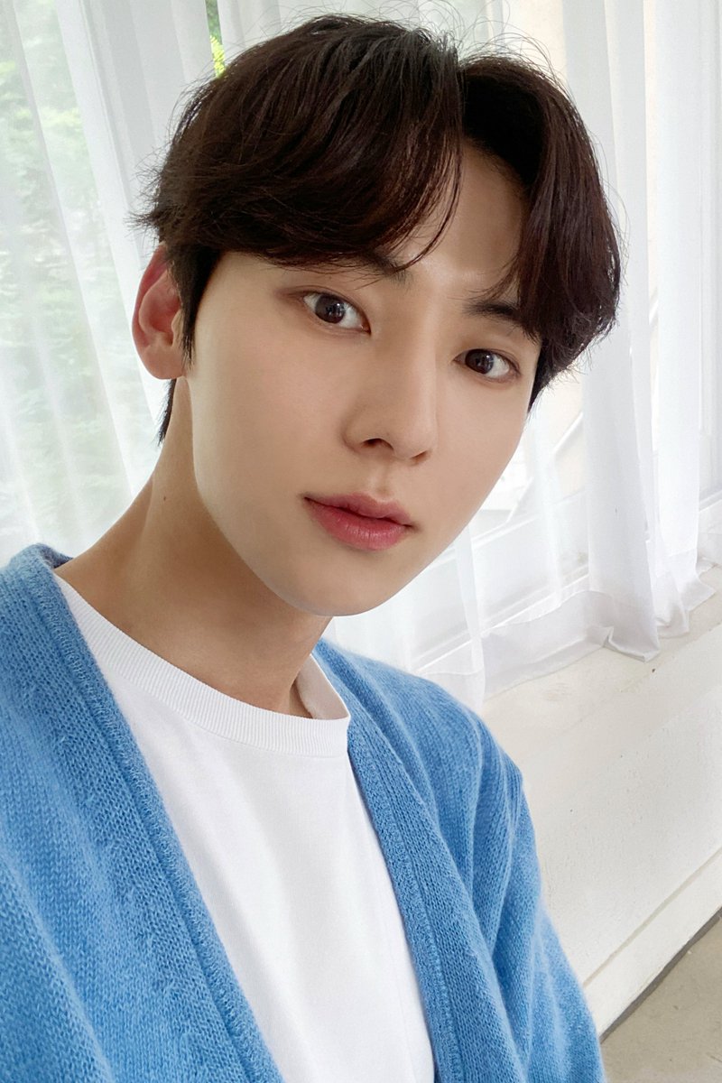 황민현(HWANG MIN HYUN) tweet media