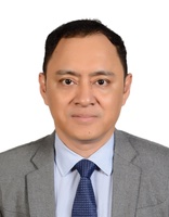 JusticeMyanmar's tweet photo. BREAKING: Myanmar military arms broker Tun Min Latt was arrested in Bangkok on narcotics &amp; money laundering charges, along with his Thai associates. According to sources, Tun Min Latt was laundering money through a biz selling electricity to Tachilek, where he operates a casino. https://t.co/vGLhSb1JHO