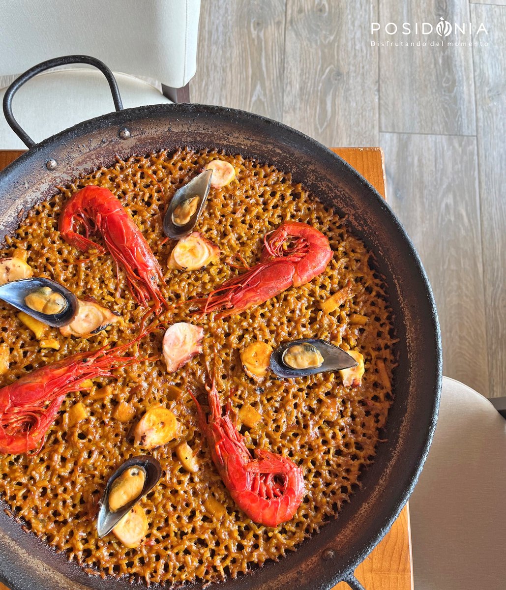 PosidoniaJavea's tweet photo. Hoy es el Día Mundial de La Paella 😍🥘
Porque nos gustan de todos los tipos, pero lo mejor de todo es siempre compartirla con nuestra gente ¡Feliz día! https://t.co/ZFlmfWFWmi