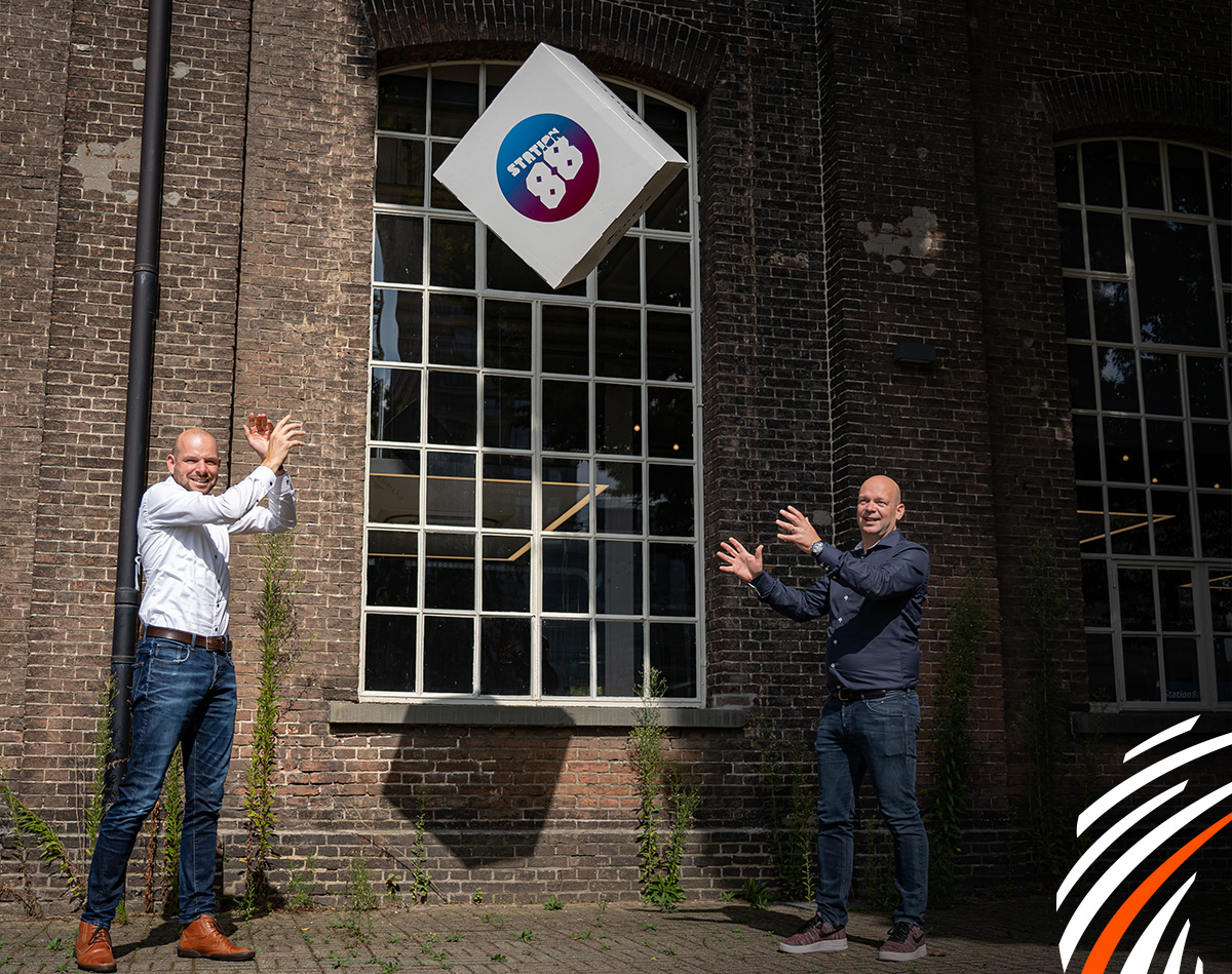 Tredion's tweet photo. We zijn trots om te kunnen mededelen dat we ook het aankomende jaar strategisch partner zijn van @station88HOI. Na een fijne samenwerking hebben we ons partnerschap verlengd!🤝#ondernemerschap #innovatie #tilburg https://t.co/XtDQMPv9nX