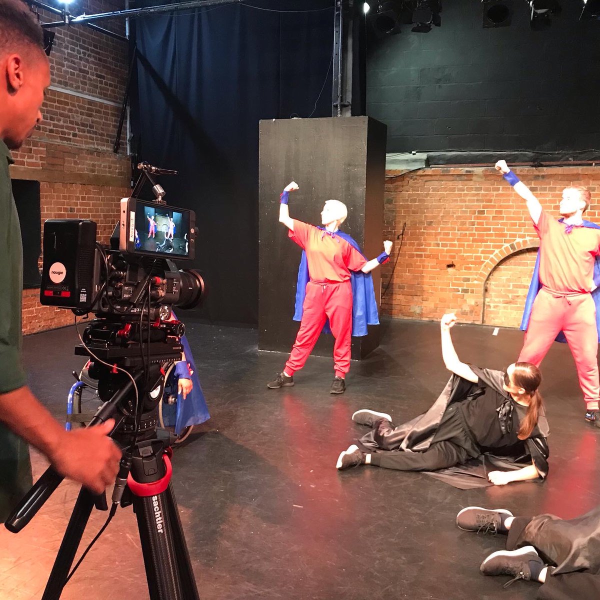 madebyKG's tweet photo. Spent a fabulous 2 days with these heroes & villains last week filming for new @Delightcharity #DelightInDance teacher resources with #WigglylineProductions @MegGriff27 @chloechubb Matt Cotton, Keir Patrick, Laura Dajao @NickyNorton1 #DancingInSchools #StoryDetectives https://t.co/Z6OwFUxqsa