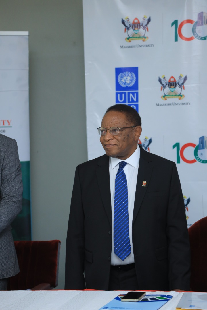 Government of Uganda (@govuganda) on Twitter photo <a href="/UNDPUganda/">UNDP Uganda</a> has signed a development partnership with <a href="/Makerere/">Makerere University</a> as part of the Makerere@100 celebrations.
#MUKUNDPInnovation
#MakerereAt100 <a href="/UNDPUganda/">UNDP Uganda</a> has signed a development partnership with <a href="/Makerere/">Makerere University</a> as part of the Makerere@100 celebrations.
#MUKUNDPInnovation
#MakerereAt100